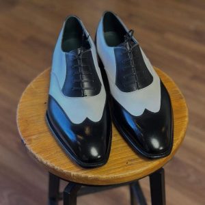 Handmade Italian Leather Wingtip Oxford Shoes: Black & White Bespoke