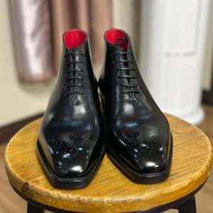 Black Leather Chukka Boots Goodyear Welted  Boots  Italian Leather Handmade Boots Unisex Boots